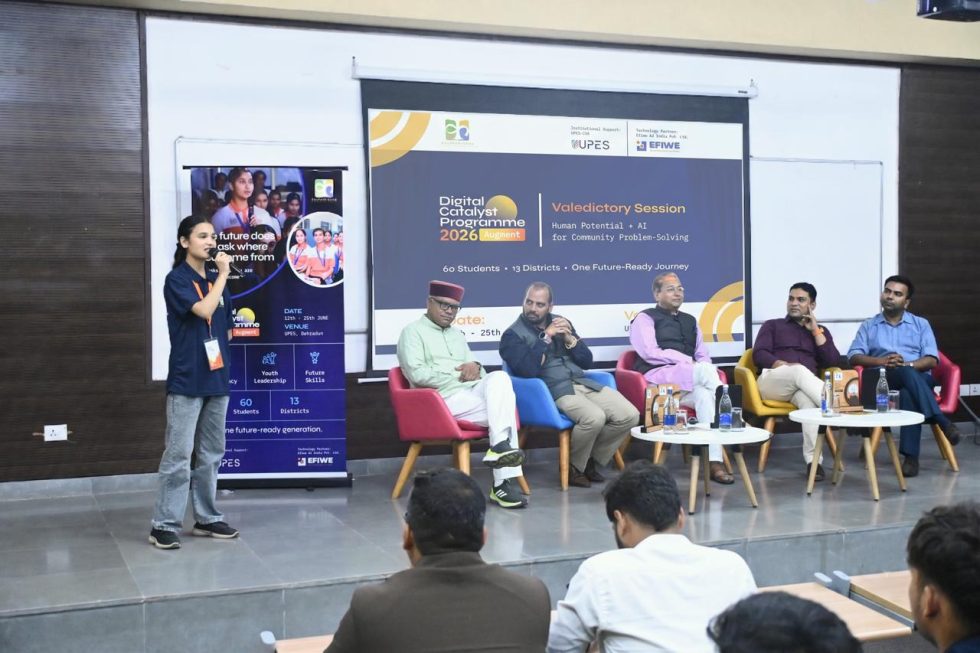 ग्रामीण विद्यार्थियों ने AI से लिखी स्थानीय बदलाव की नई कहानी