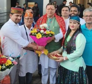 मुंबई में बोले सीएम,आप ही हैं उत्तराखंड के अहम ब्रांड एंबेसडर