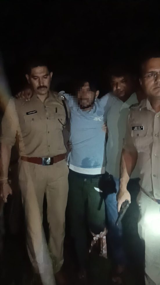वसंत विहार चेन स्नैचिंग केस का ‘तमंचा’ पुलिस मुठभेड़ में घायल